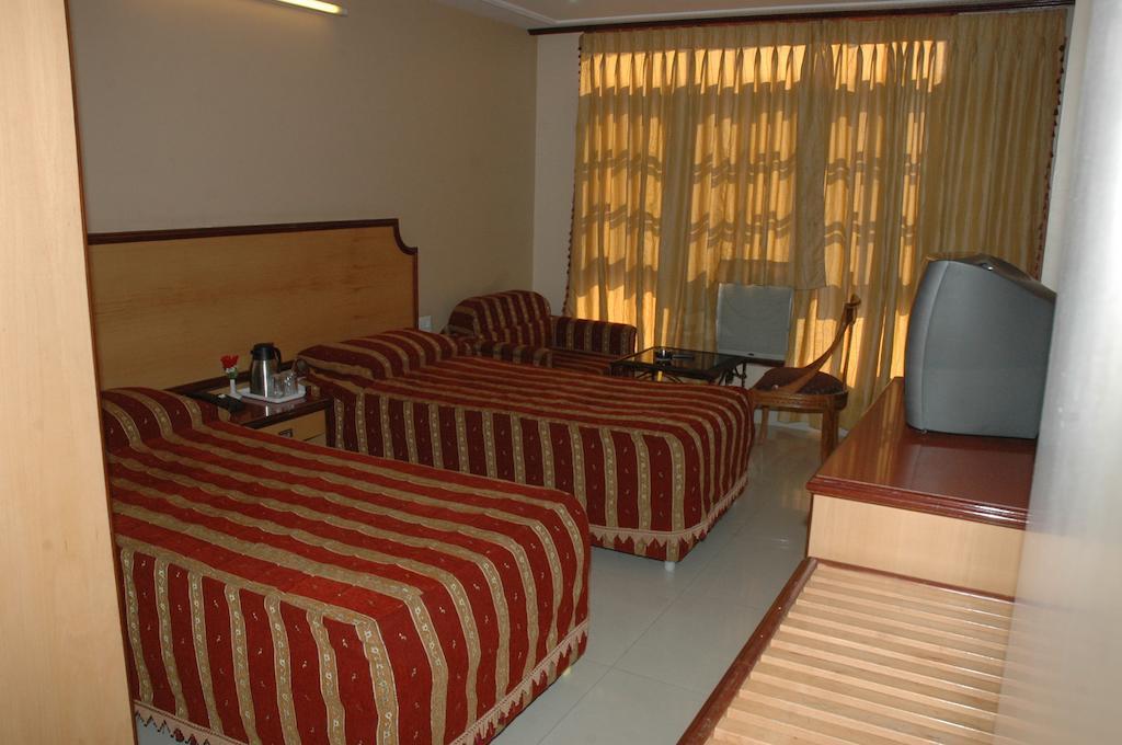 Hotel Apex International Τζοντχπούρ Δωμάτιο φωτογραφία