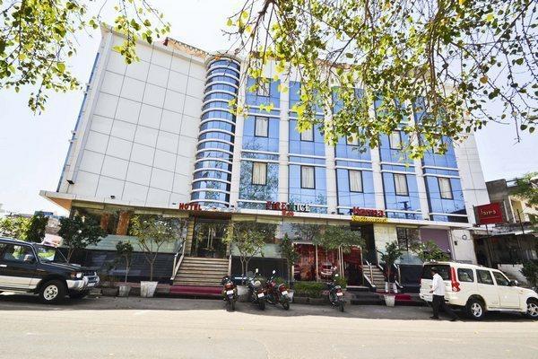 Hotel Apex International Τζοντχπούρ Εξωτερικό φωτογραφία